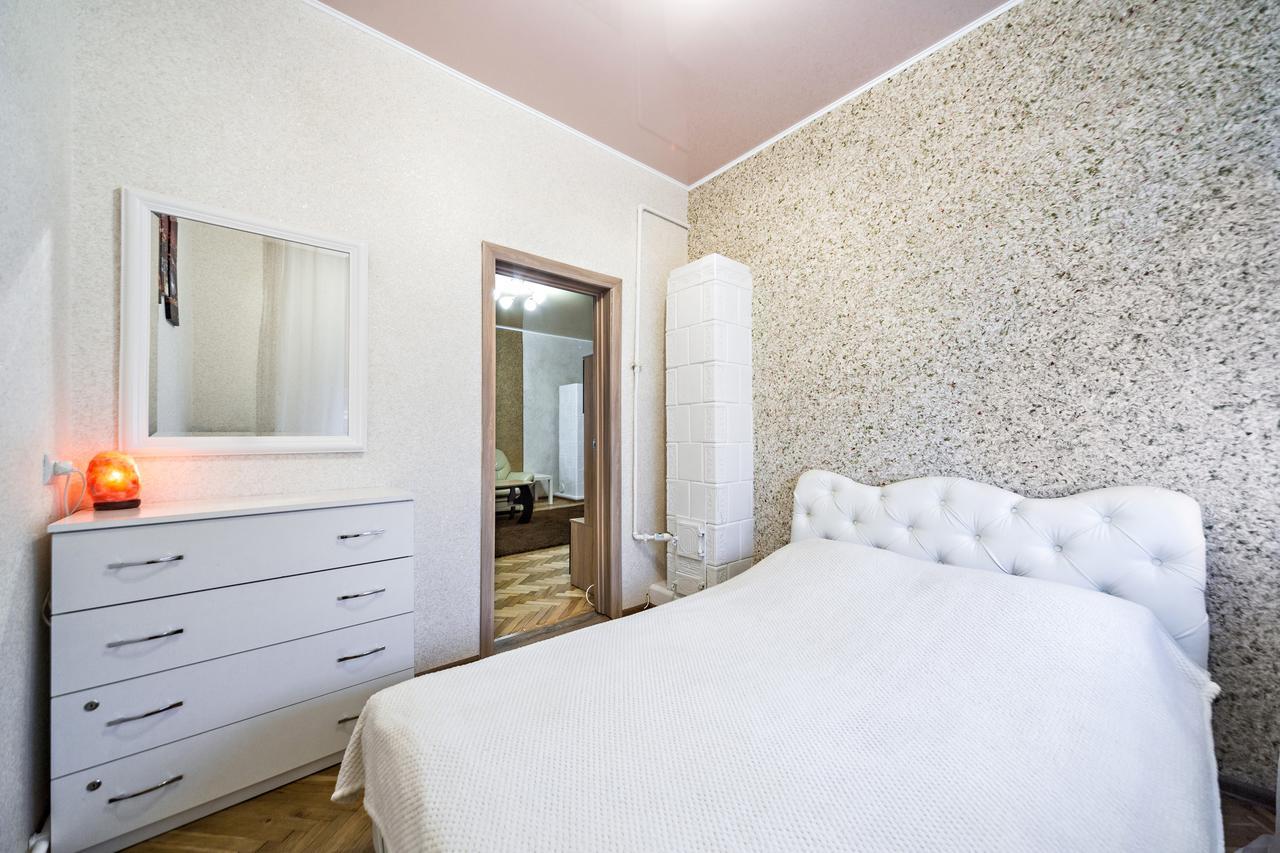 Apartment In A City Center! Krakivska,34 إلفيف المظهر الخارجي الصورة